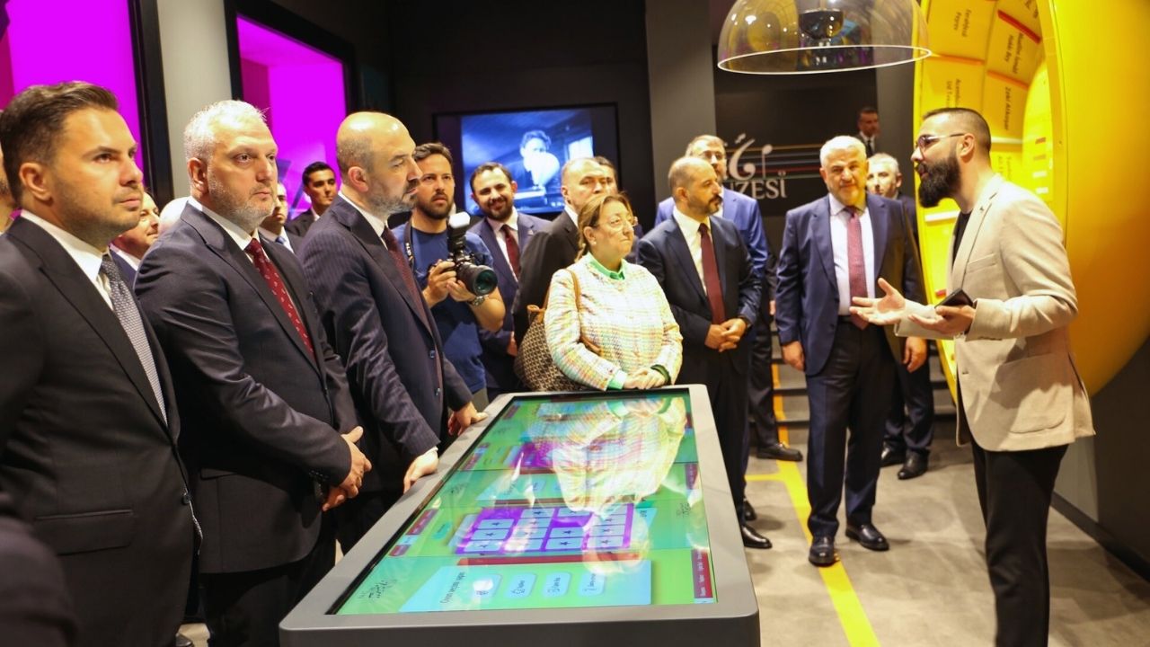 İş Dünyası Temsilcileri Türk Müziği İlkokulu’nda Ağırlandı